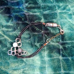 Magnetic Silver/Leather Bracelet